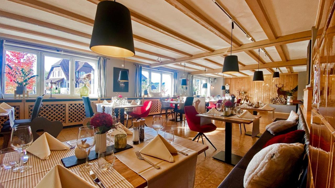 Landhotel Gasthaus Zum Pflug Zell am Harmersbach Bagian luar foto