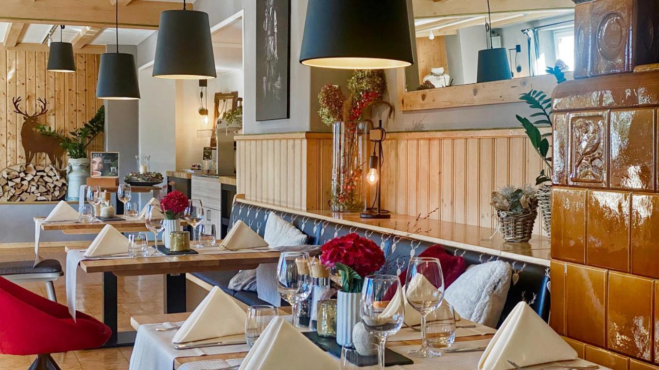Landhotel Gasthaus Zum Pflug Zell am Harmersbach Bagian luar foto