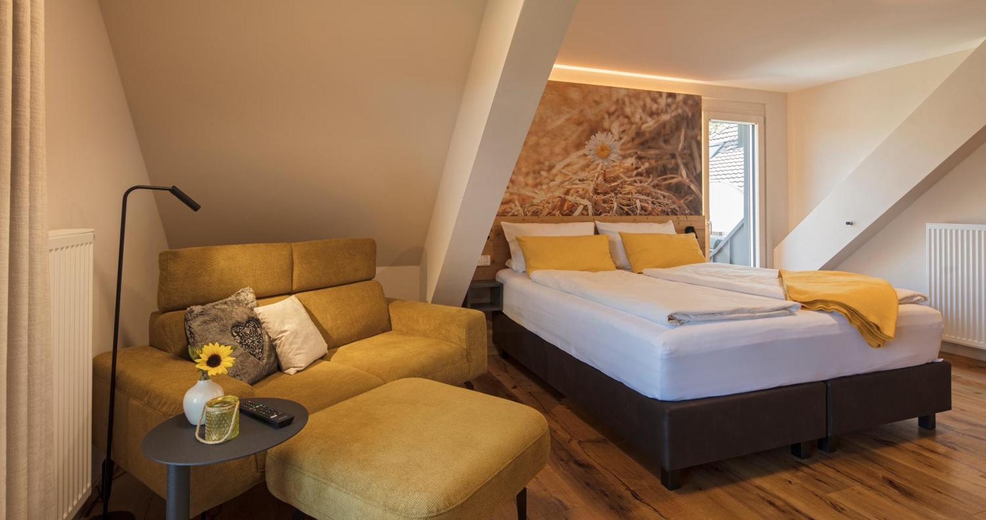 Landhotel Gasthaus Zum Pflug Zell am Harmersbach Bagian luar foto
