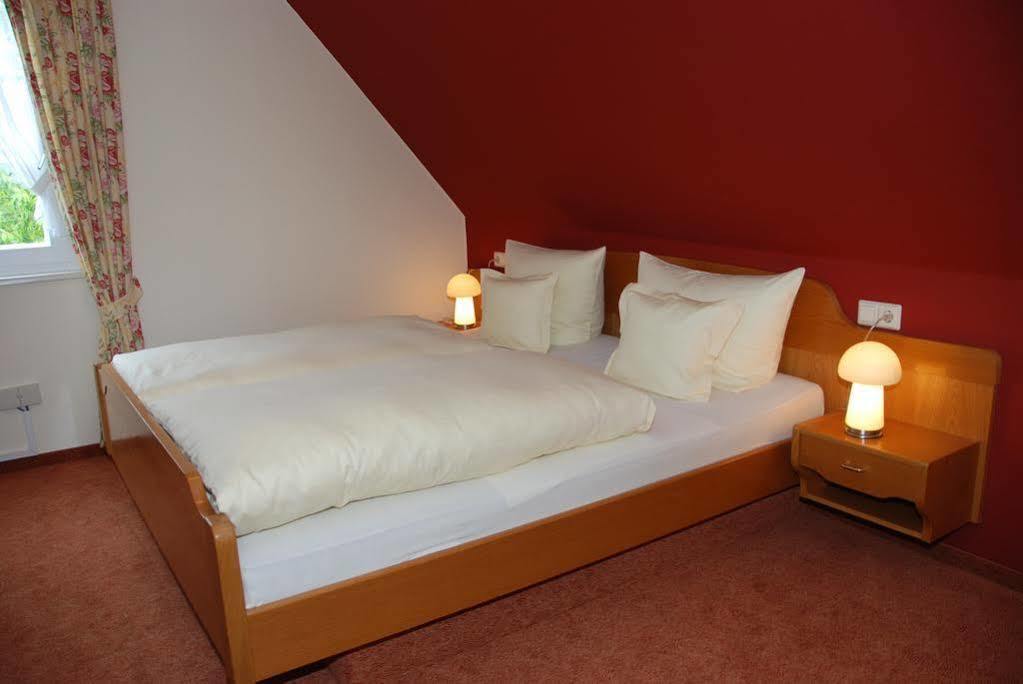 Landhotel Gasthaus Zum Pflug Zell am Harmersbach Bagian luar foto
